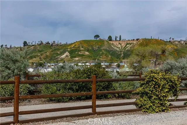 20123 Northcliff Drive, Newhall Ca 91321 | Detached 46