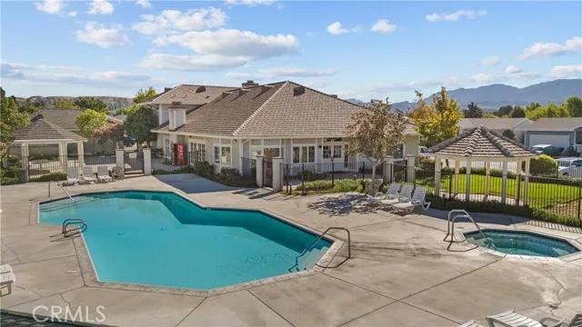 20123 Northcliff Drive, Newhall Ca 91321 | Detached 39