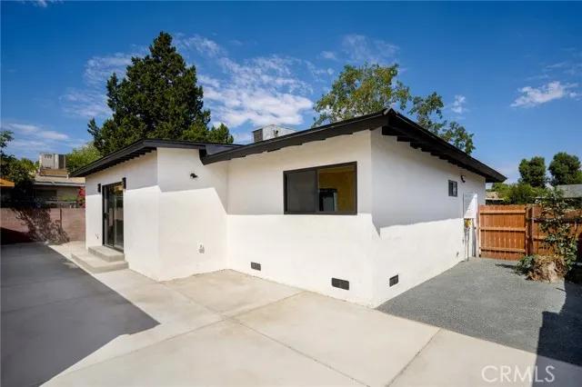 16734 Tribune St, Granada Hills Ca 91344 | Detached 19