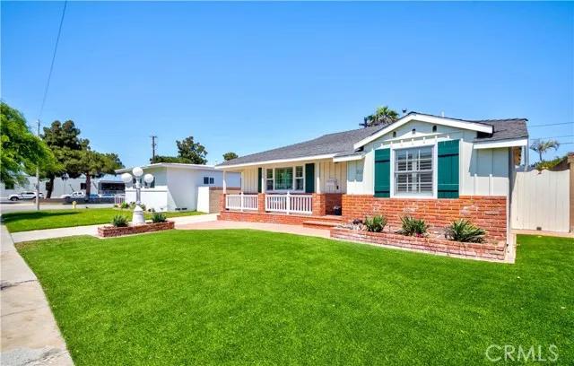 808 Cerise Avenue, Torrance Ca 90503 | Detached 30