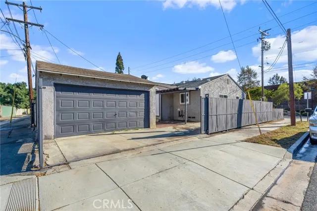 3861 Fernwood Avenue, Lynwood Ca 90262 | Detached 8