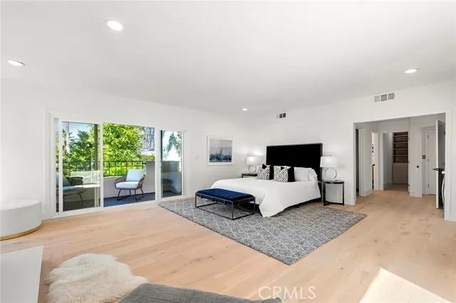 4148 Sunswept Drive, Studio City Ca 91604 | Detached 30