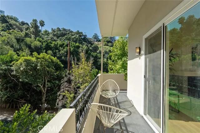 4148 Sunswept Drive, Studio City Ca 91604 | Detached 6