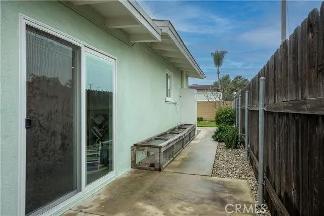 13503 Fidler Avenue, Bellflower Ca 90706 | Detached 23