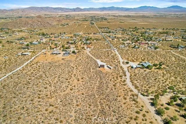 32475 Emerald Road, Lucerne Valley Ca 92356 | Detached 23