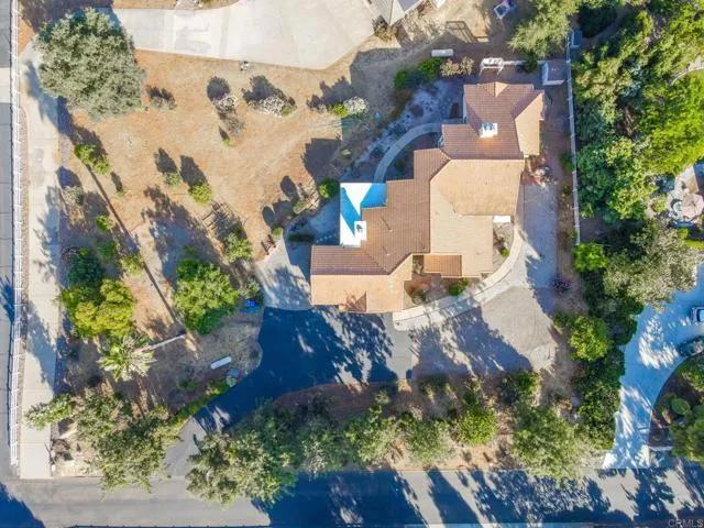 1692 Dewitt Estates Road, Alpine Ca 91901 | Detached 53