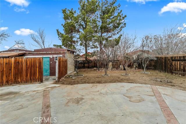 1603 Crestview Court, Lancaster CA 93535 | Detached 32