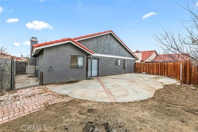 1603 Crestview Court, Lancaster CA 93535 | Detached 34