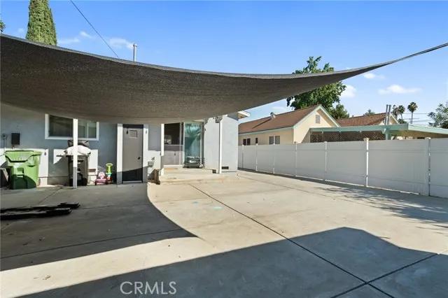 7235 Yarmouth Avenue, Reseda Ca 91335 | Detached 29