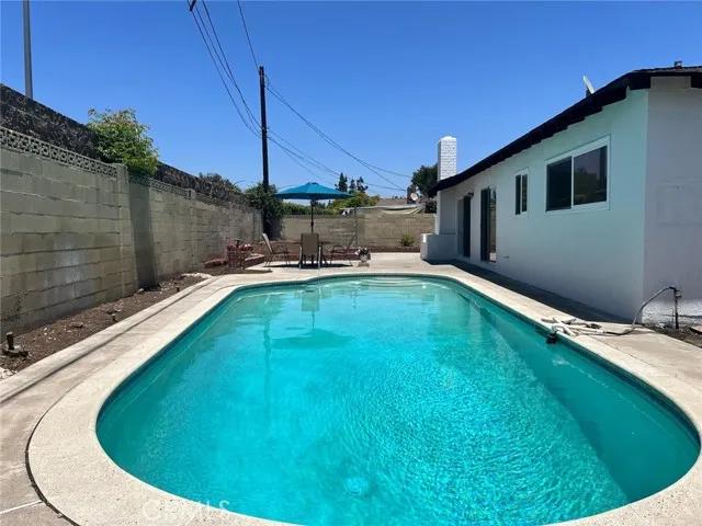 513 S Chantilly Street, Anaheim Ca 92806 | Detached 32