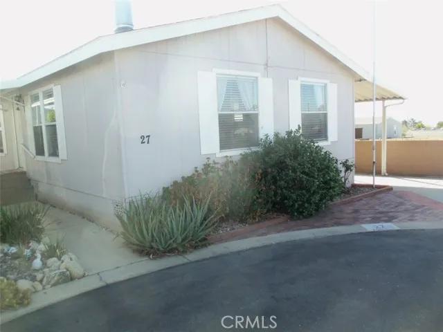 2140 Mentone # 27, Mentone Ca 92359 | Manufactured Home 1