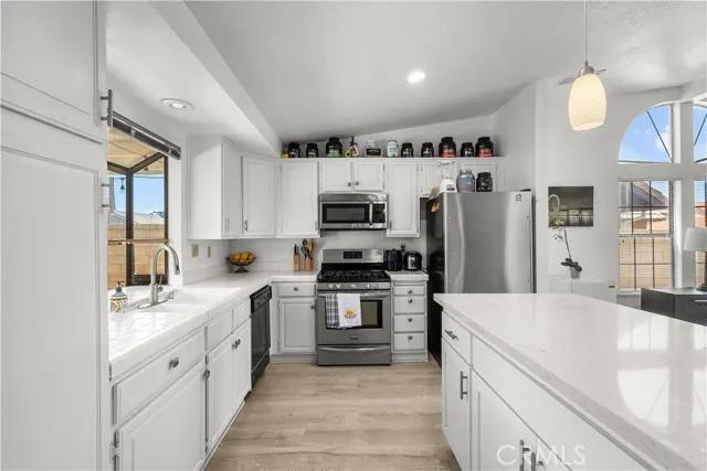 2022 Sundance Court, Palmdale Ca 93551 | Detached 11