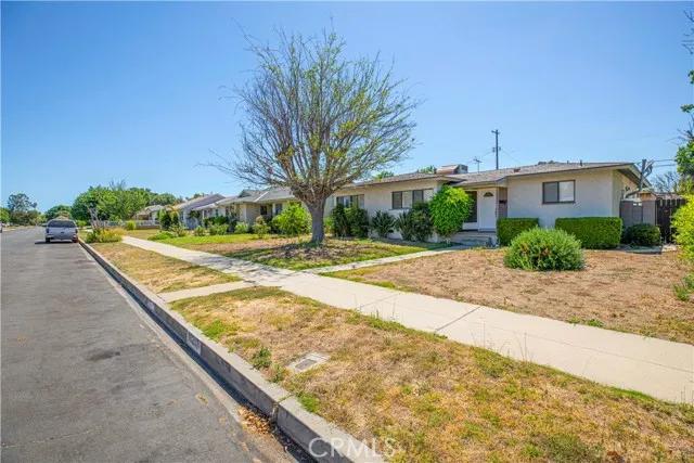 10207 Collett Ave, North Hills Ca 91343 | Detached 25