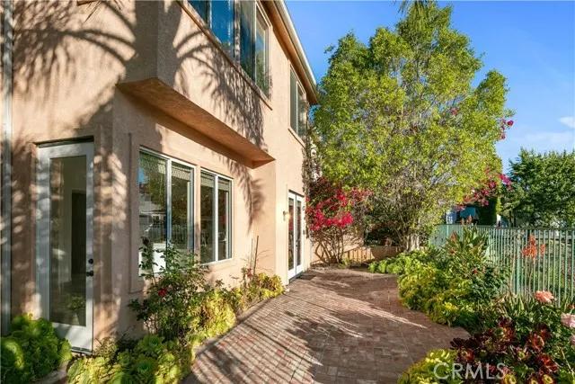 3623 Calle Joaquin, Calabasas Ca 91302 | Detached 29