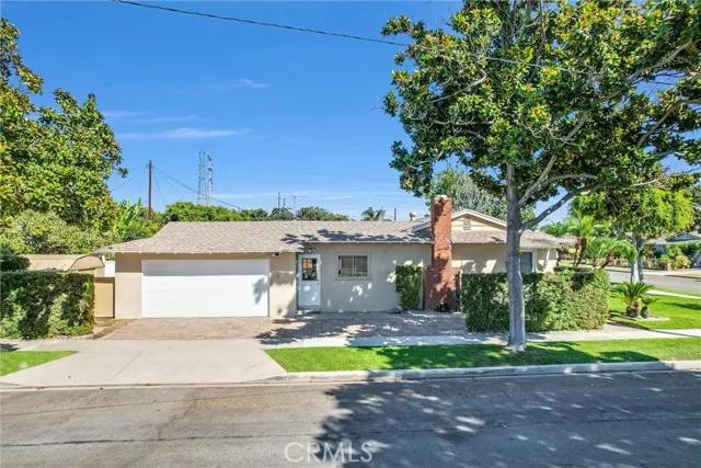 2755 W Bridgeport Avenue, Anaheim Ca 92804 | Detached 43