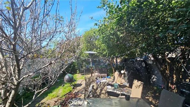 1693 E 110th Street, Los Angeles Ca 90059 | Detached 26