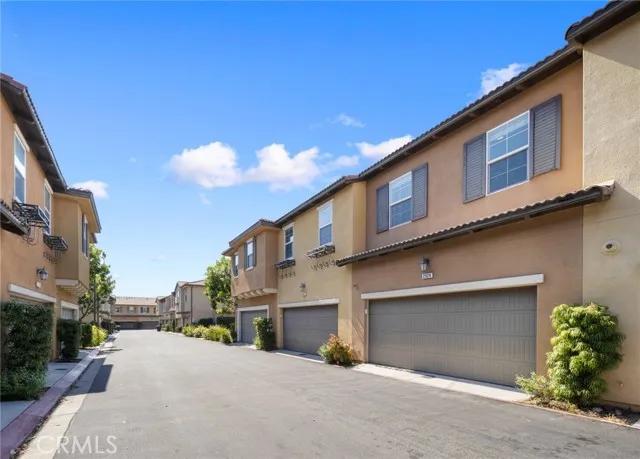 2924 E Via Fiano, Ontario Ca 91764 | Townhouse 22