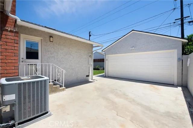 2740 Harvey Way, Lakewood Ca 90712 | Detached 27