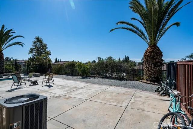 29355 Gandolf Court, Murrieta Ca 92563 | Detached 58