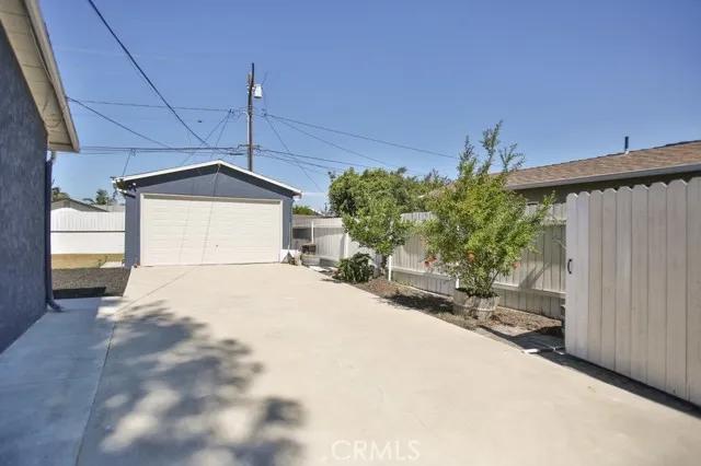 3215 W 189th Street, Torrance Ca 90504 | Detached 27