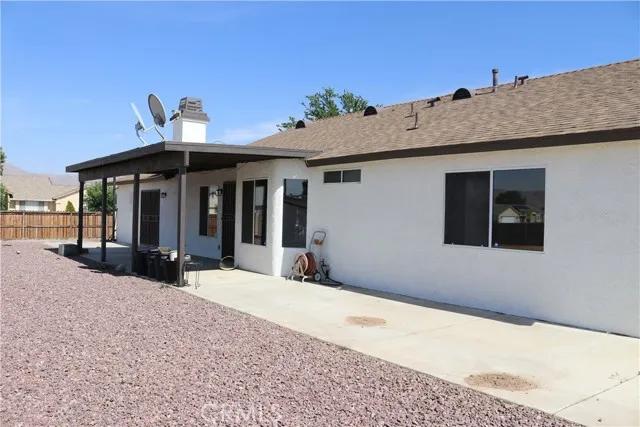 22192 Goshute Avenue, Apple Valley Ca 92307 | Detached 63