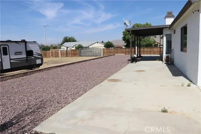 22192 Goshute Avenue, Apple Valley Ca 92307 | Detached 65