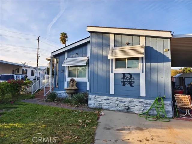 2882 W Walnut Street, Rialto Ca 92376 | Detached 0