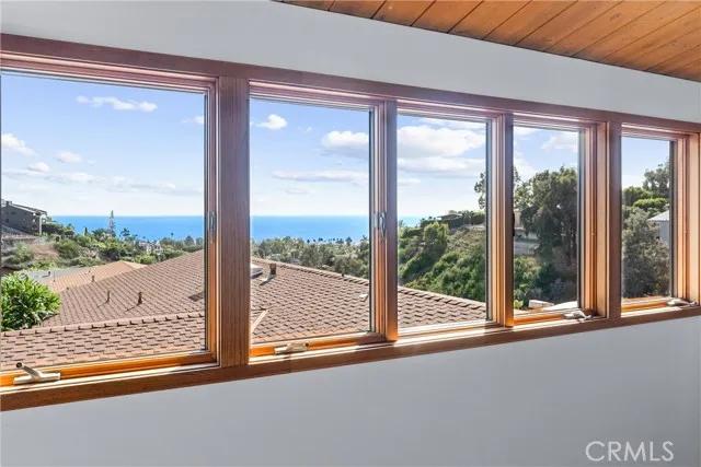 967 Meadowlark Lane, Laguna Beach Ca 92651 | Detached 14