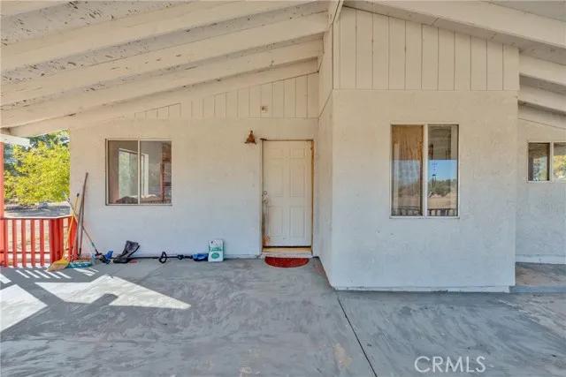 6022 Arrowhead Lake Road, Hesperia Ca 92345 | Detached 6