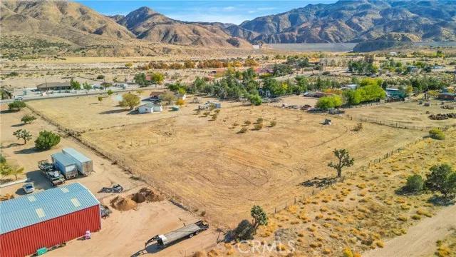 6022 Arrowhead Lake Road, Hesperia Ca 92345 | Detached 30