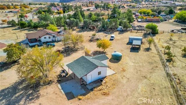 6022 Arrowhead Lake Road, Hesperia Ca 92345 | Detached 38