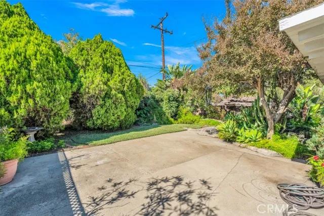 1039 S Prospero Drive, Glendora Ca 91740 | Detached 26