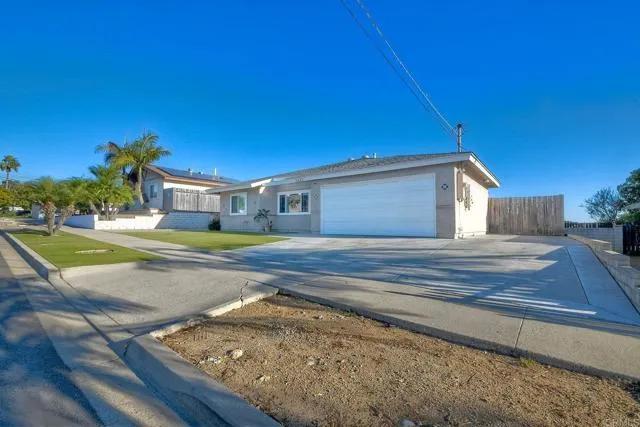 2225 Crestline, Oceanside Ca 92054 | Detached 2