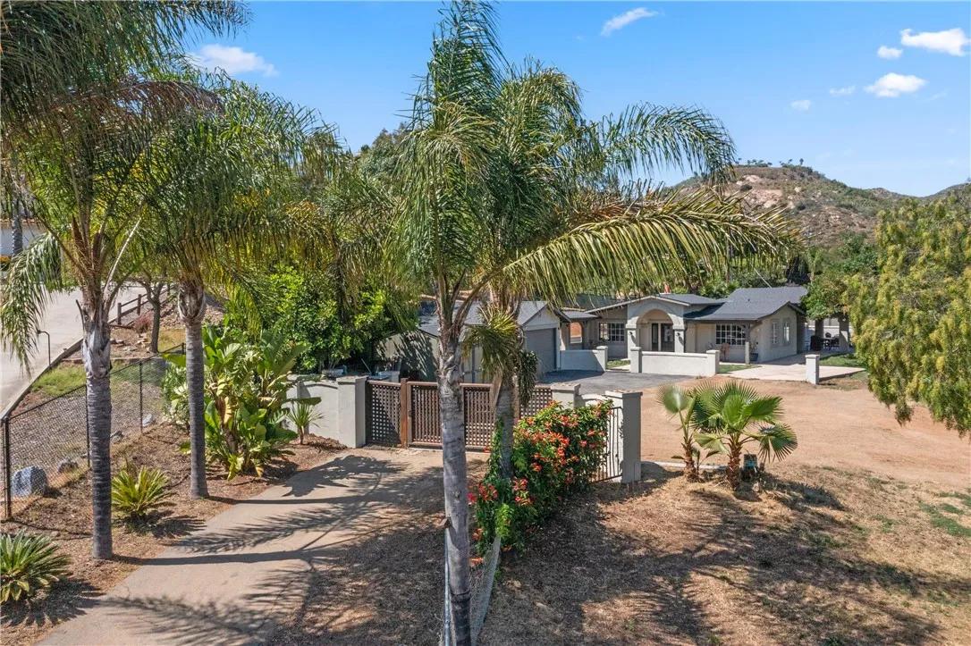 3308 Gopher Canyon Road, Vista Ca 92084 | Detached 4