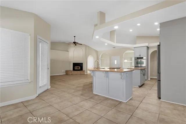 9329 Oasis Road, Pinon Hills Ca 92372 | Detached 15