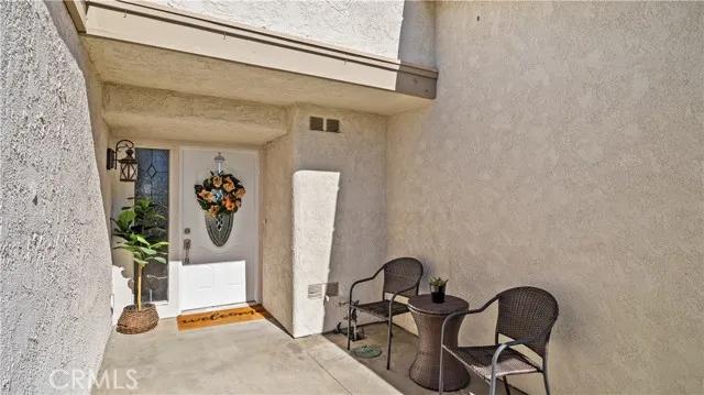 1323 Bark Circle, Upland Ca 91786 | Detached 3