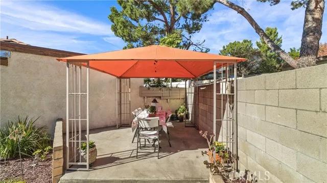 1323 Bark Circle, Upland Ca 91786 | Detached 36