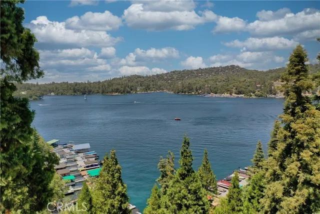 28901 Palisades Drive, Lake Arrowhead Ca 92352 | Detached 35