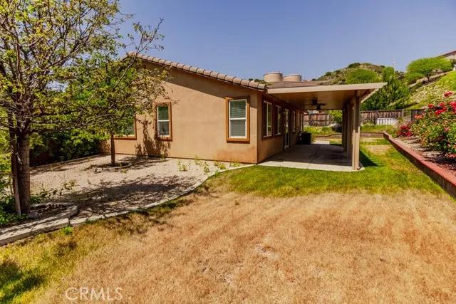 29229 Gateway Drive, Lake Elsinore Ca 92530 | Detached 39