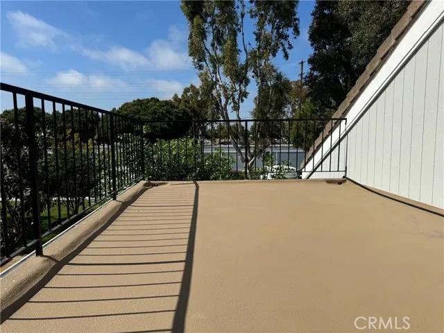 3876 Montego Drive, Huntington Beach CA 92649 | Detached 19