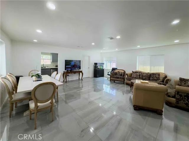 6031 Beck Avenue, North Hollywood Ca 91606 | Detached 26