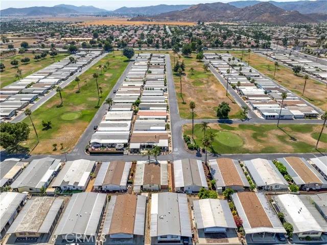 601 N Kirby # 81, Hemet Ca 92545 | Manufactured Home 34