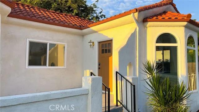 4380 W 28th Street, Los Angeles Ca 90018 | Detached 2