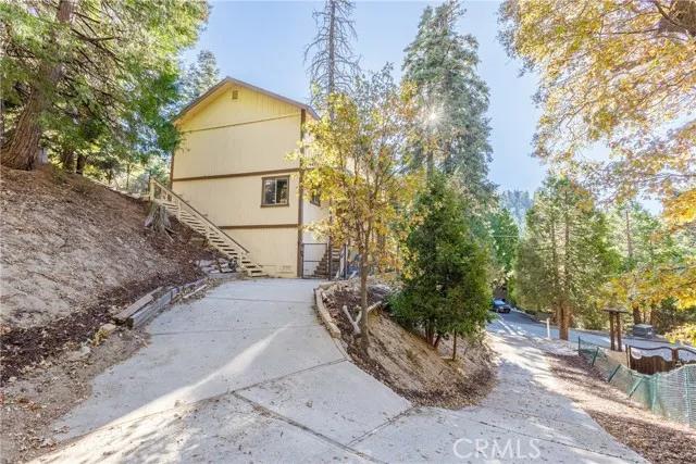 467 Cimarron Lane, Lake Arrowhead Ca 92352 | Detached 0