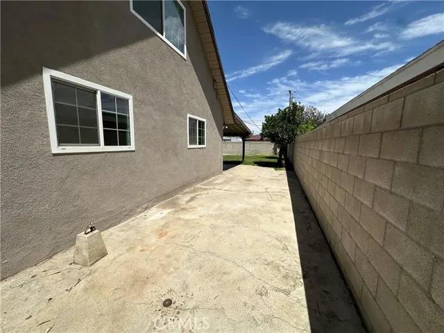 3008 Leonard Street, Bakersfield Ca 93304 | Detached 24