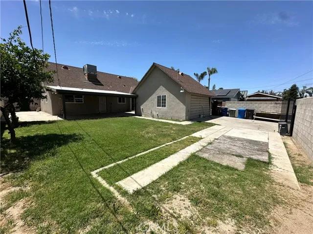 3008 Leonard Street, Bakersfield Ca 93304 | Detached 26