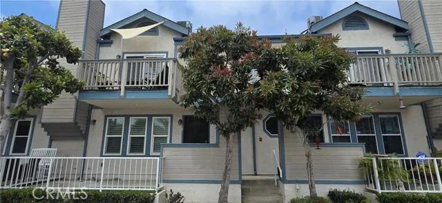 533 Walnut Avenue # 18, Long Beach Ca 90802 | Detached 0