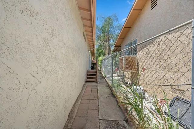 17410 Kniffen Avenue, Lake Elsinore Ca 92530 | Detached 22