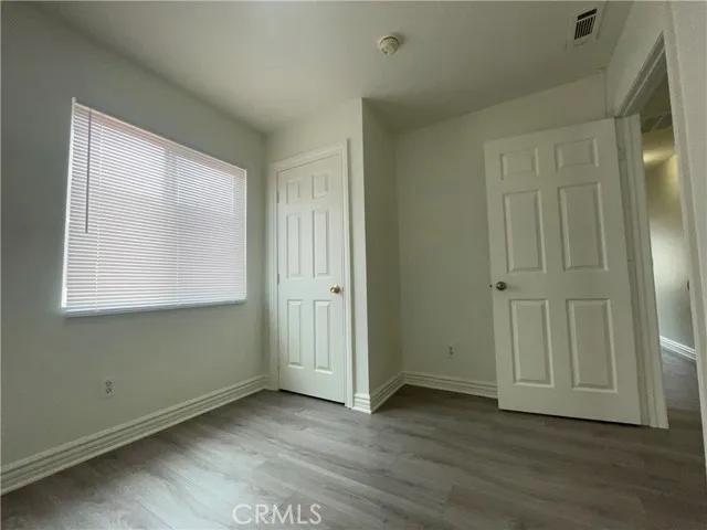 202 E 68th Street # 2, Los Angeles CA 90003 | Twinhome 4