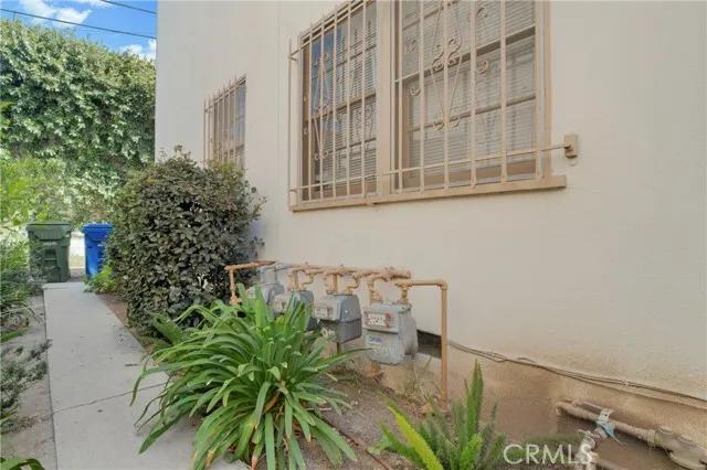 808 Alendale, Los Angeles Ca 90036 | All Other Attached 35